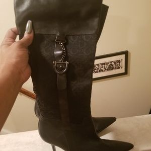 DG boots